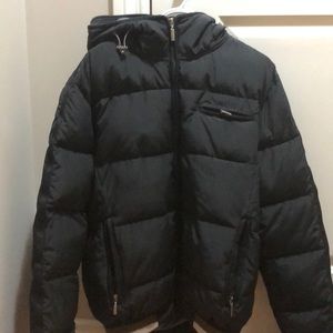 Levi Puffer Jacket